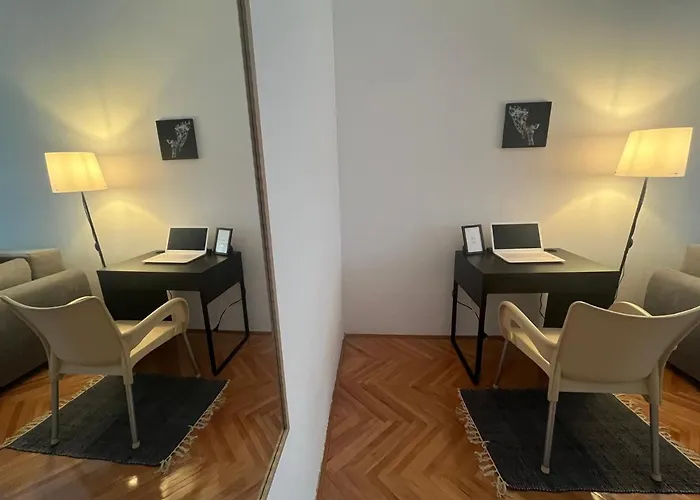 アパート Lala ソンボル